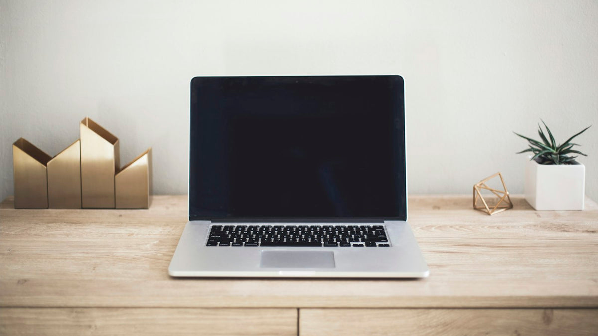 Laptop on a desk ready for building a WordPress website